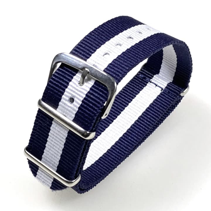 VOSTOK 18mm NATO Armband, Nylon, blau mit weißem Streifen (NATO18-13)